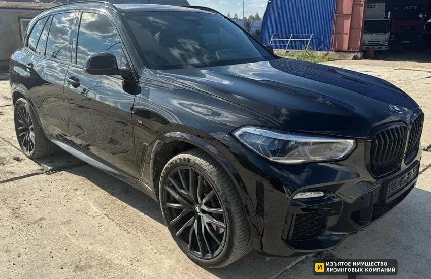 Б/у BMW X5 M50i