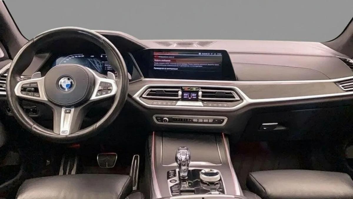 BMW X7 M50i — фото 5