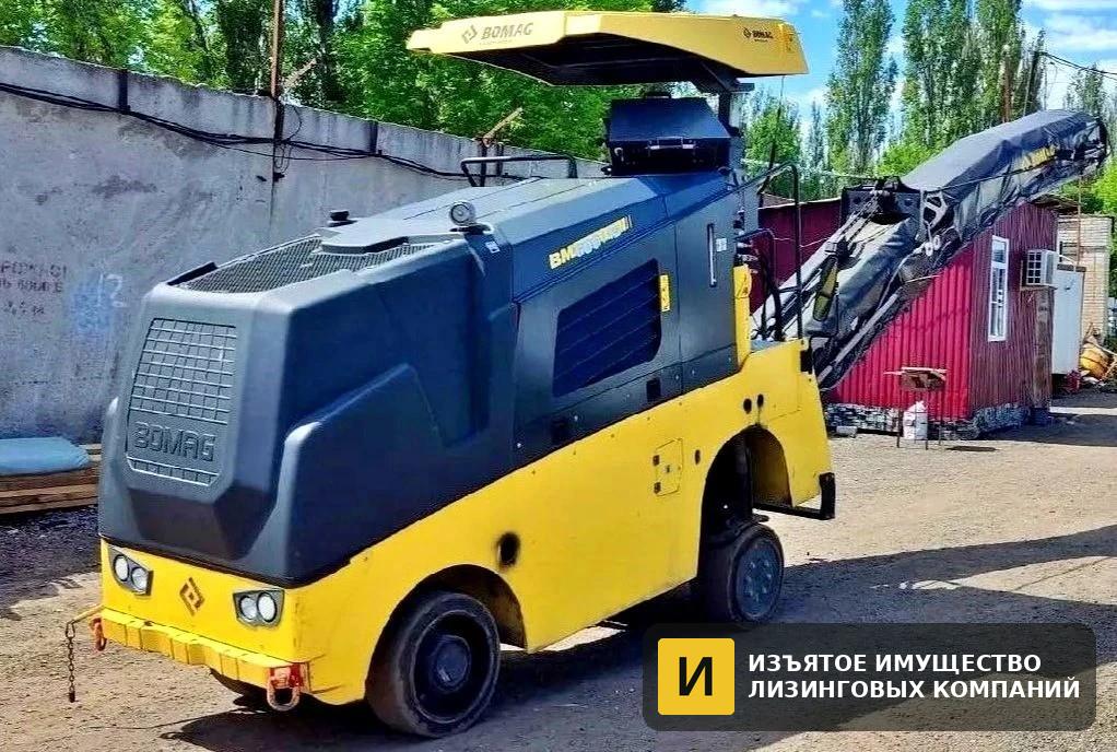 Б/у Дорожная фреза Bomag BM 600-15