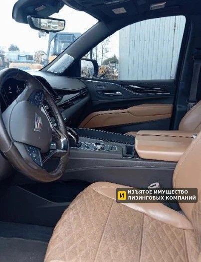 Б/у Внедорожник CADILLAC Escalade — фото 4