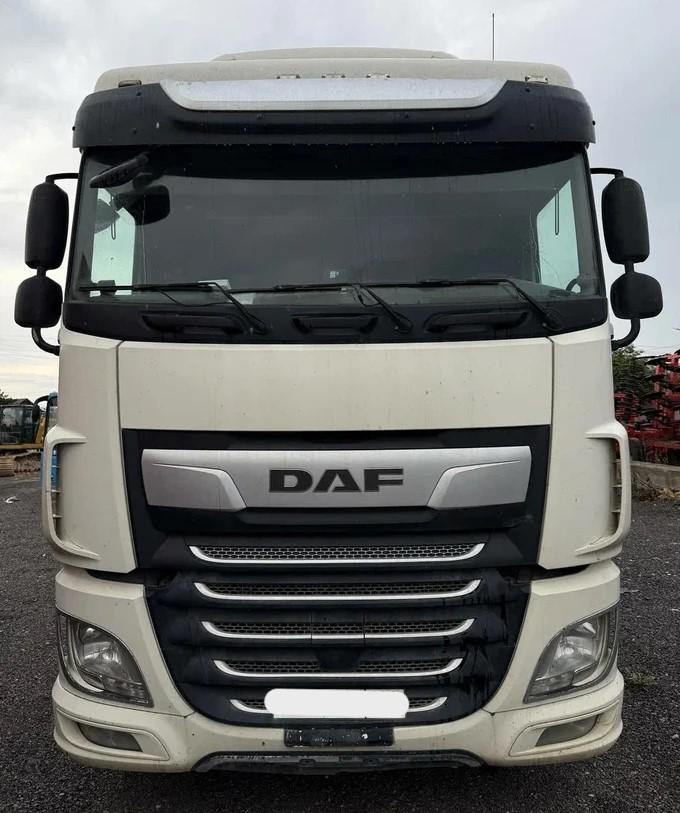 Седельный тягач DAF XF
