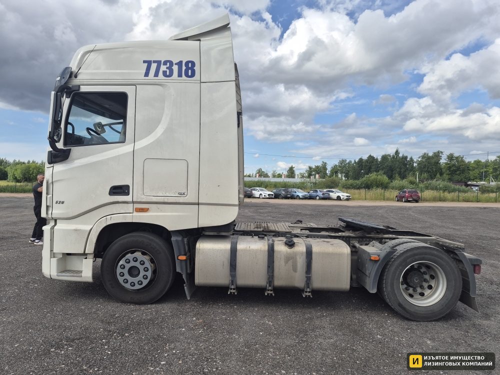 Б/у Седельный тягач Dongfeng GX (DFH4180) — фото 4