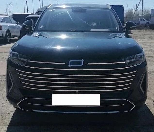 FAW Bestune T99 2.0T AT Exclusive — фото 2