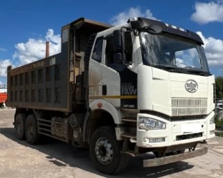 Самосвал FAW J6