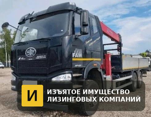 Б/у Бортовой грузовик FAW с КМУ 6x4