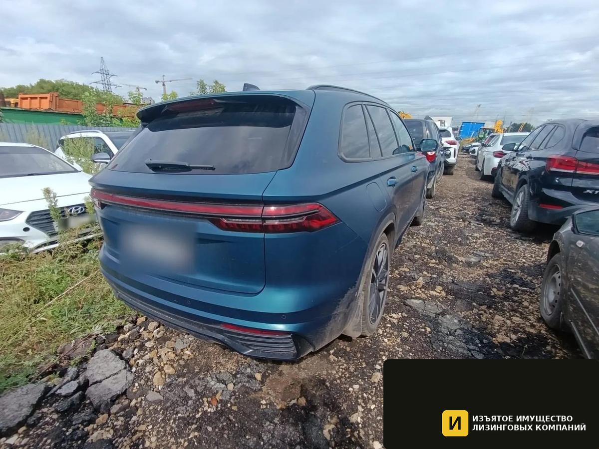 Внедорожник Geely Monjaro — фото 2