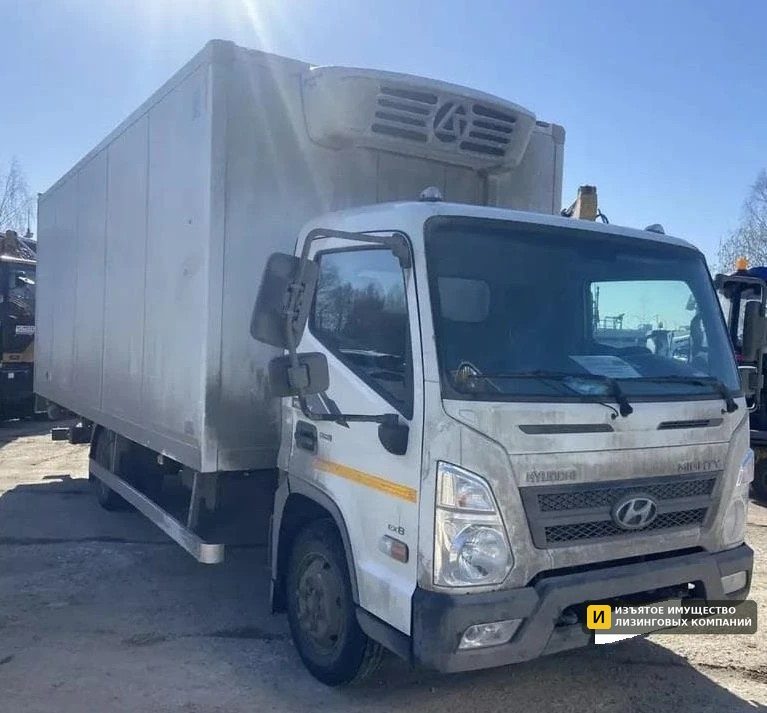 Б/у Рефрижератор HYUNDAI 47508A
