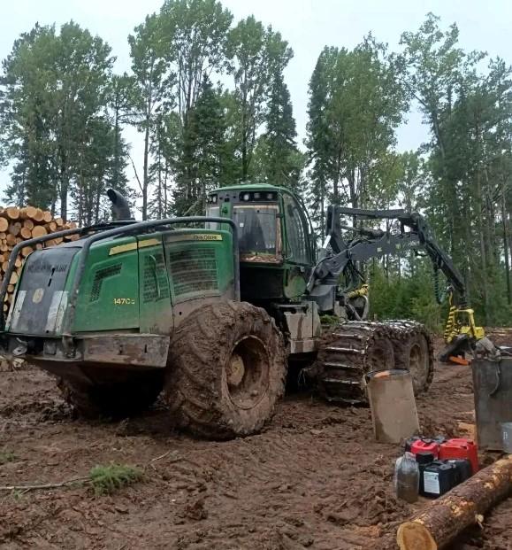 Харвестер John Deere 1470G