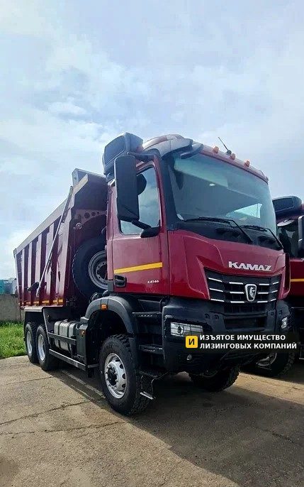 Б/у Самосвал КАМАЗ 65952-СА