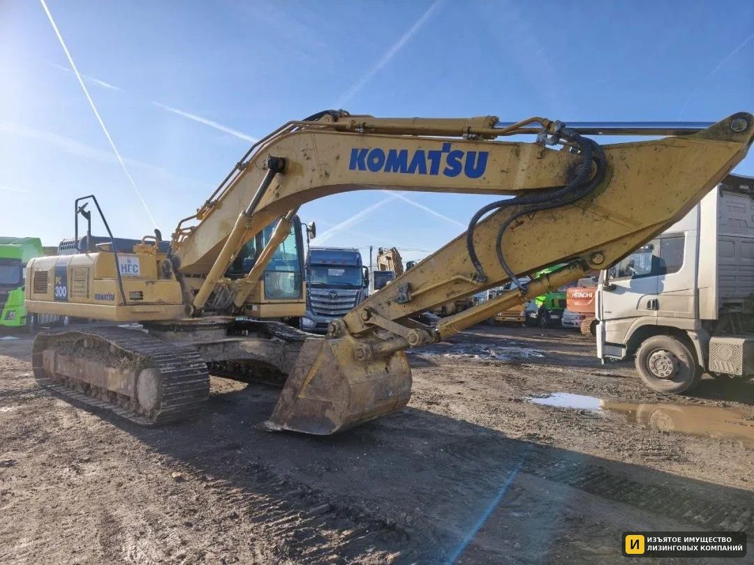 Б/у экскаватор KOMATSU PC 300-8M0