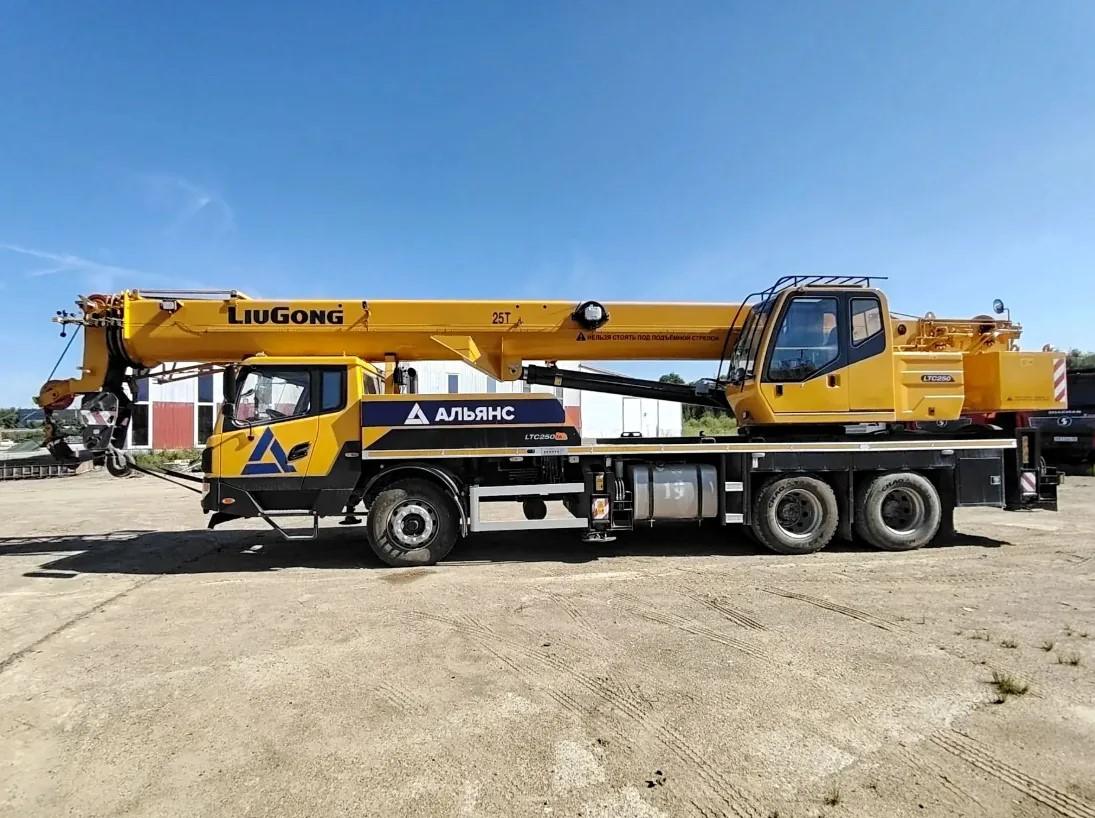 Автокран LIUGONG LTC250T5 6×4