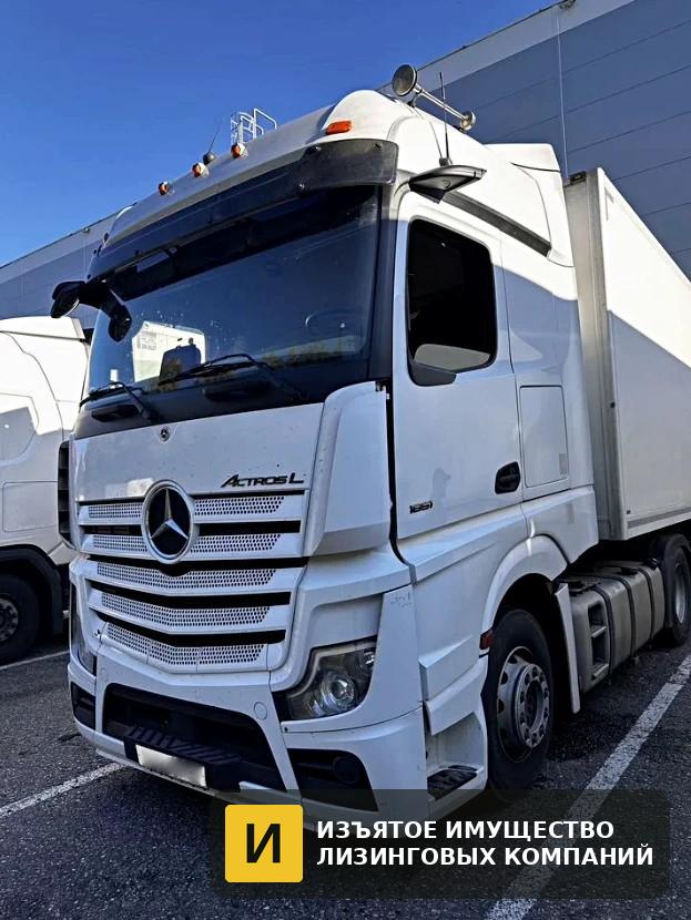 Б/у Седельный тягач Mercedes-Benz Actros 1851 LS