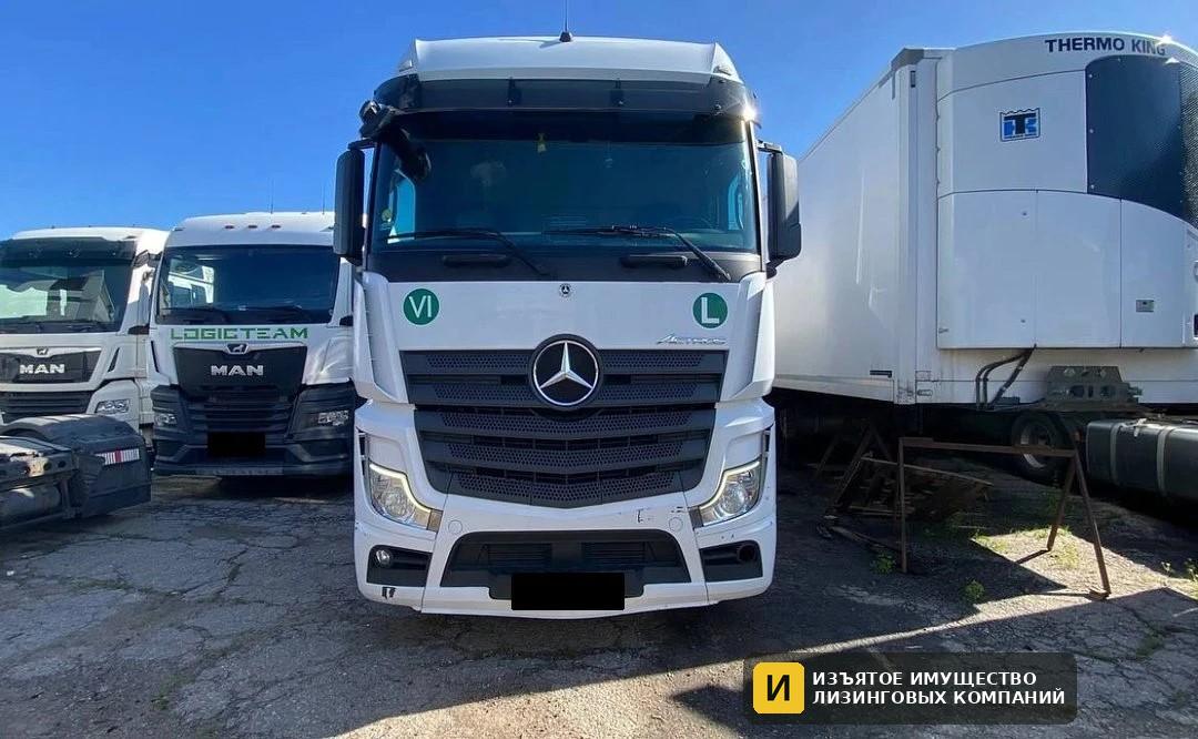Седельный тягач Mercedes-Benz Actros — фото 2