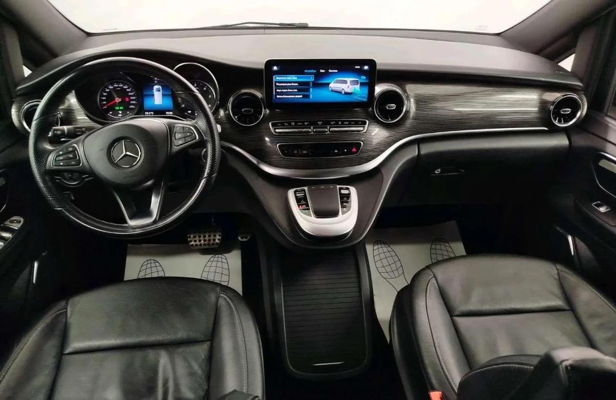 Микроавтобус Mercedes-Benz V-Class — фото 3