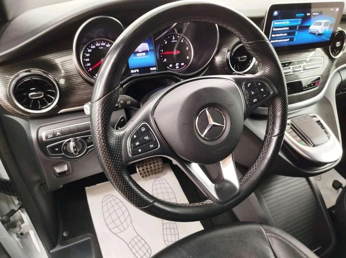 Микроавтобус Mercedes-Benz V-Class — фото 4
