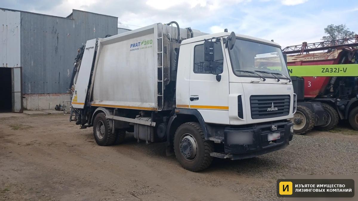 Мусоровоз РИАТ E2 на шасси МАЗ 5340 4x2