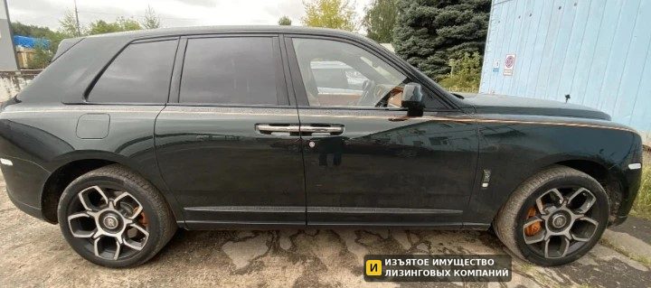 Б/у Внедорожник ROLLS-ROYCE Cullinan Black Badge — фото 2