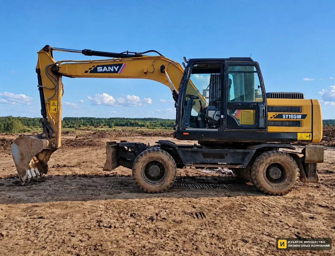 Колёсный экскаватор б/у SANY SY165W