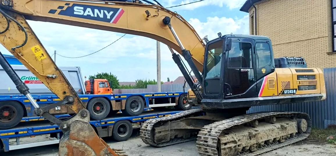 Гусеничный экскаватор SANY SY245H