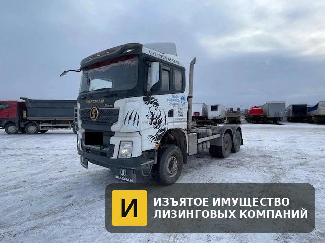 Б/у Седельный тягач SHACMAN SX42586W385C — фото 3