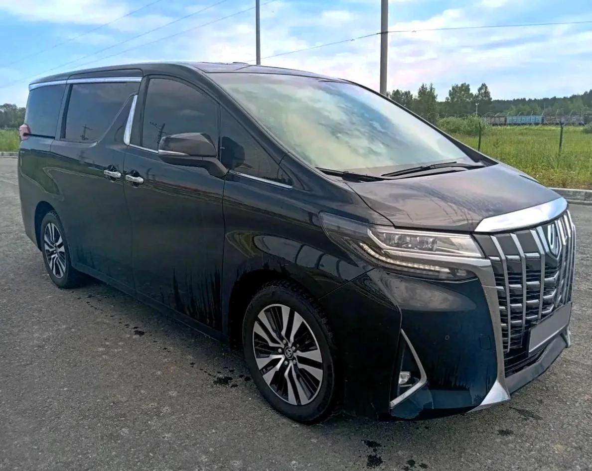 Toyota Alphard Executive Lounge — фото 2