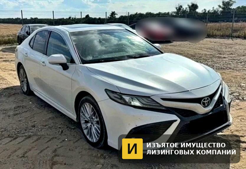 Б/у Седан Toyota Camry 2.5 AT — фото 2