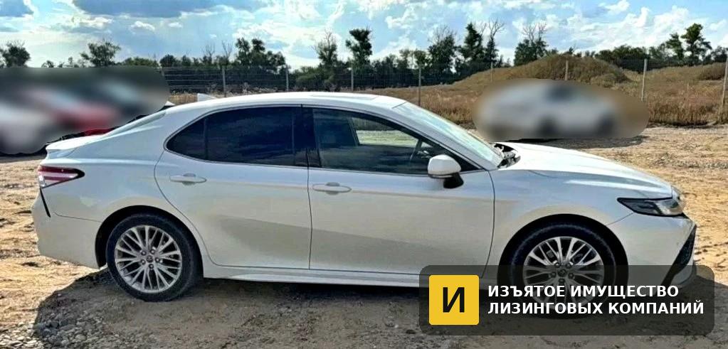 Б/у Седан Toyota Camry 2.5 AT — фото 3