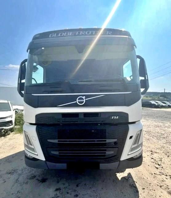 Седельный тягач Volvo FM 6x2 — фото 2