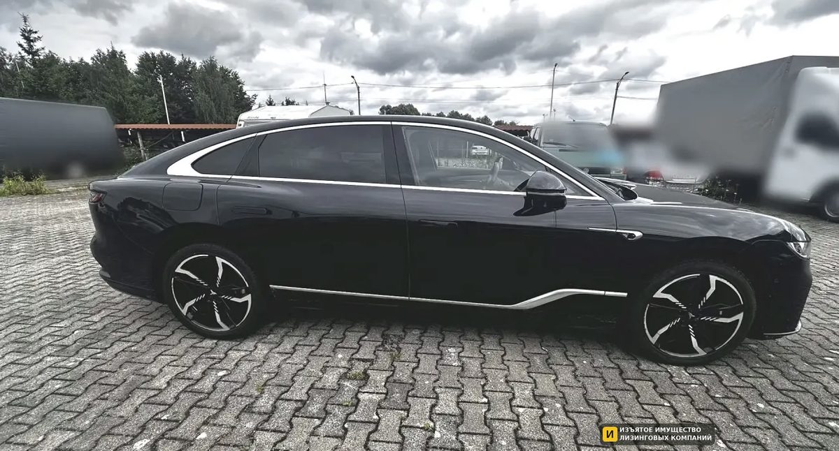 Б/у Седан VOYAH Passion EV Long Range