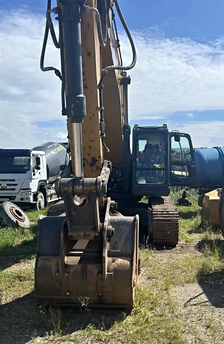Экскаватор XCMG XE335C