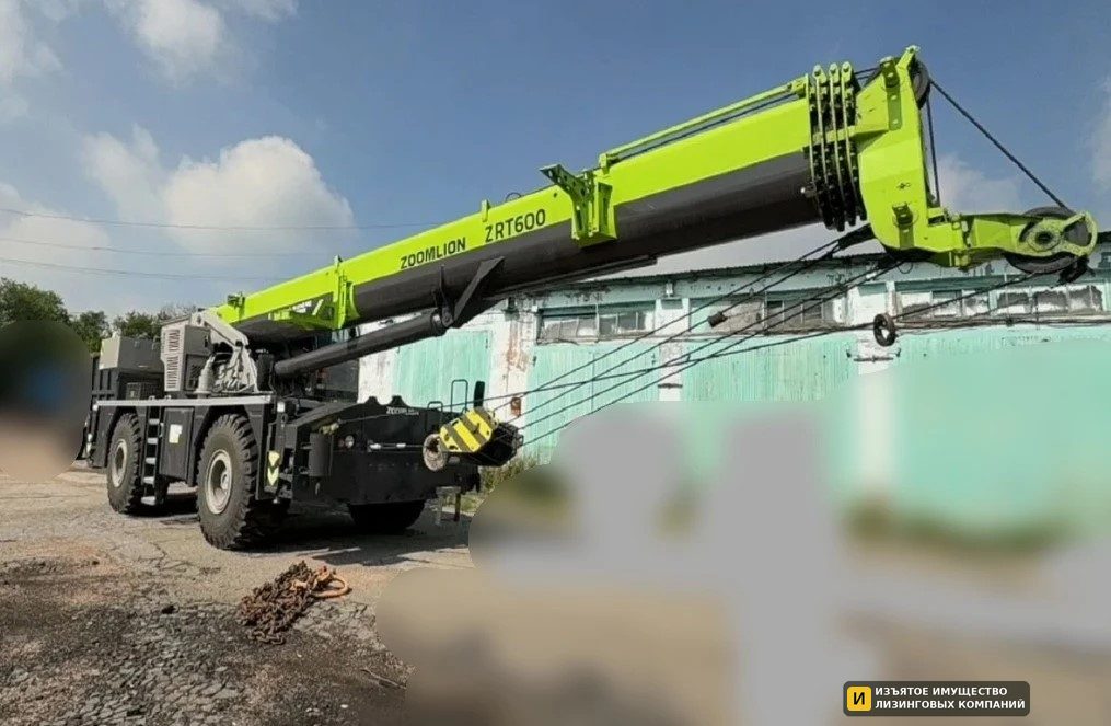 Б/у Автокран Zoomlion ZRT600